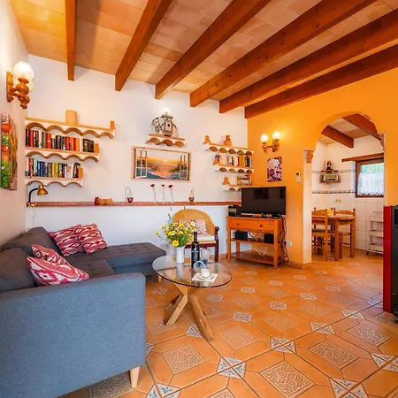 Ladimora Villa *